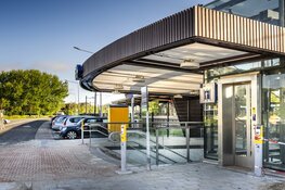 Station Castricum officieel geopend met muziekstuk carillon