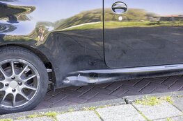 Scooterrijder gewond na botsing met auto in Haarlem