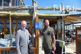 Een koplopersgroep van Noord-Hollandse strandpaviljoens hebben vanaf vandaag een Plasticvrij Terras