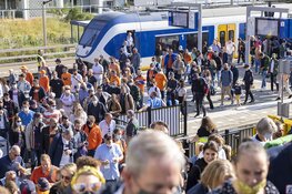Stroom racefans naar Zandvoort komt op gang