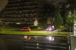 Hulpdiensten weer uitgerukt voor verwarde vrouw op de Schouwbroekerbrug
