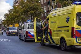 Snorfietser gewond na ongeval op de Gedempte Oude Gracht in Haarlem