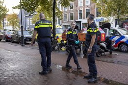 Snorfietser gewond na ongeval op de Gedempte Oude Gracht in Haarlem