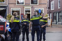 Snorfietser gewond na ongeval op de Gedempte Oude Gracht in Haarlem