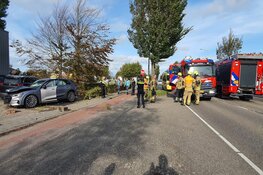 Automobilist gewond bij ongeluk in Limmen