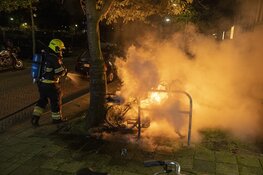 Twee fietsen in de brand in de Gerard van Eckerenstraat in Haarlem