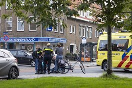Fietsster gewond na aanrijding met auto op de Eksterlaan