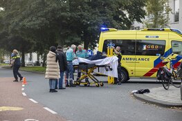 Fietsster gewond na aanrijding met auto op de Eksterlaan