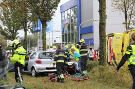Automobilist gewond bij ongeval op Oudeweg in Haarlem