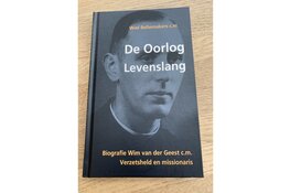 Plaquette voor Beverwijkse verzetsheld Wim van der Geest