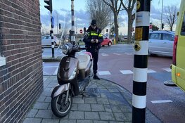 Jonge vrouw gewond na ongeval op de Jan Gijzenkade in Haarlem