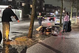 Storm: Maaltijdbezorger gewond na ongeval op de Spaarndamseweg