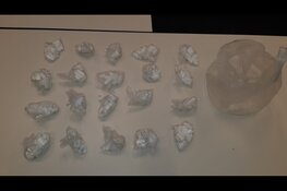 1800 pakjes drugs van de straat, verdachte aangehouden