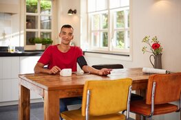 Bloeddrukmeting in de Bibliotheek