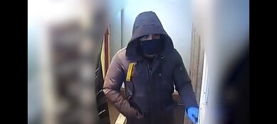 Wie herkent deze overvaller?