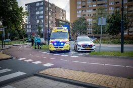 Scooterbestuurder gaat er vandoor na ongeval en laat gewonde passagier achter