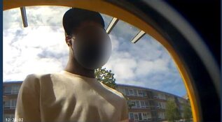 Gezocht: Wie pint hier met een ontvreemde pinpas?