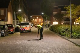 Explosie bij woning in Haarlem, verdachte vlucht op fiets