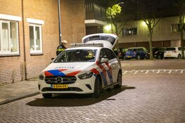 Explosie bij woning in Haarlem, verdachte vlucht op fiets
