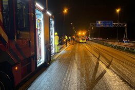 Meerdere auto&#39;s betrokken bij kettingbotsing op spekgladde A9