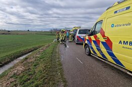 Auto te water bij eenzijdig ongeval in Heemskerk