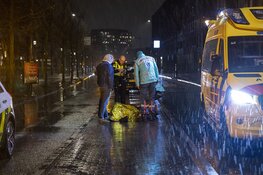 Maaltijdbezorger gewond bij ongeval op de Spaarndamseweg