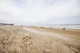 Wandelaars genieten optimaal van de 30 van Zandvoort