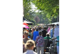 Nostalgische kermis met jaarmarkt bij Bleij!