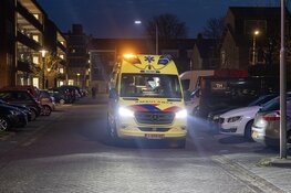 Vele hulpdiensten na melding gaslucht in IJmuiden, man naar ziekenhuis gebracht