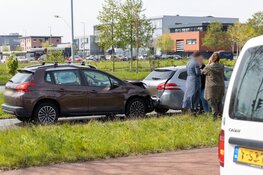 Kopstaart botsing met gewonde in Haarlem
