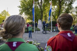 Dodenherdenking 4 mei 2023 op de Jan Gijzenbrug in Haarlem
