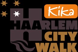 Haarlem op zaterdag 13 mei decor van feestelijke wandeldag