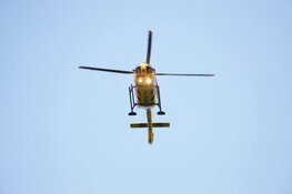 Motorrijder vliegt uit bocht in Vogelenzang