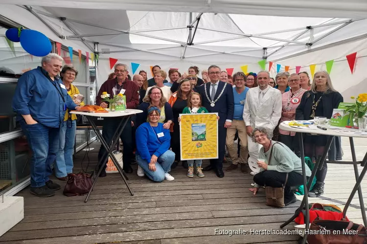 Mooie opkomst jubileumfeest Herstelacademie Haarlem en Meer
