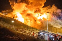 Strandtent Bloomingdale door felle brand verwoest