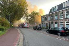 Grote brand bij Albert Heijn aan Soendaplein in Haarlem, rook in wijde omgeving te zien