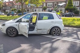 Veel schade bij botsing in Haarlem