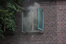Veel rook bij woningbrand in Haarlem