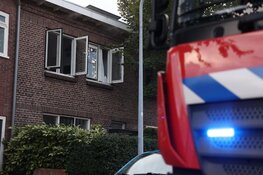 Veel rook bij woningbrand in Haarlem