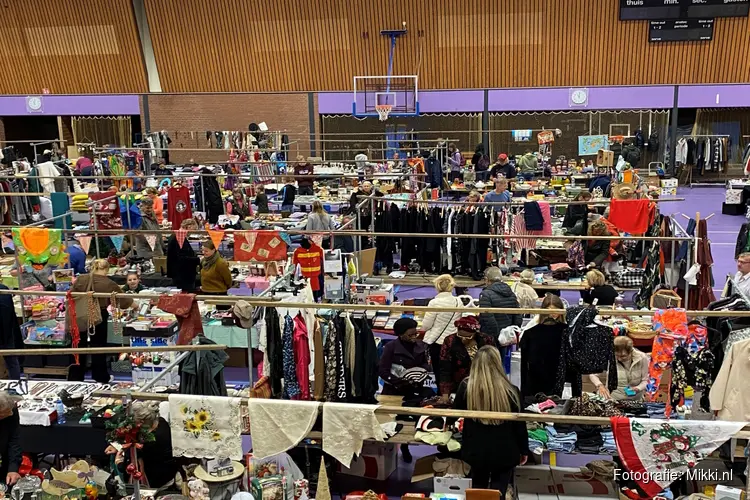 Komende zondag vlooienmarkt in Heemstede