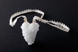 Verborgen Schatten: Haarlems Sieraad Collectief in Verwey Museum Haarlem