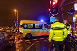Gewonde bij ongeval op de Langebrug in Haarlem