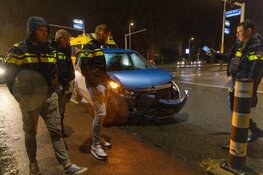 Aanrijding op kruising Prinsebrug in Haarlem