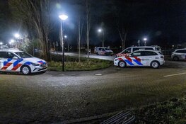 Tien politieauto's bij Poppodium Beverwijk vanwege vechtpartijen