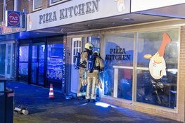 Explosie bij pizzeria aan de Kennemerlaan in IJmuiden