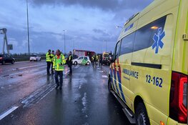 Groot ongeval op A4 bij Nieuw-Vennep: zestien voertuigen betrokken