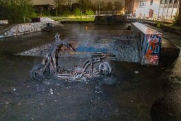 Scooter door brand verwoest op skatepark in Haarlem