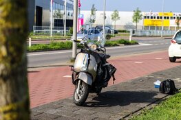 Scooterrijder en fietser botsen met elkaar op fietspad in Beverwijk