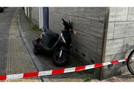 Overval op elektronicazaak in Haarlem: vluchtscooter aangetroffen