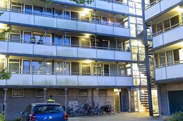 Politie doet onderzoek na brandstichting bij woning Van Lennepstraat Heemskerk